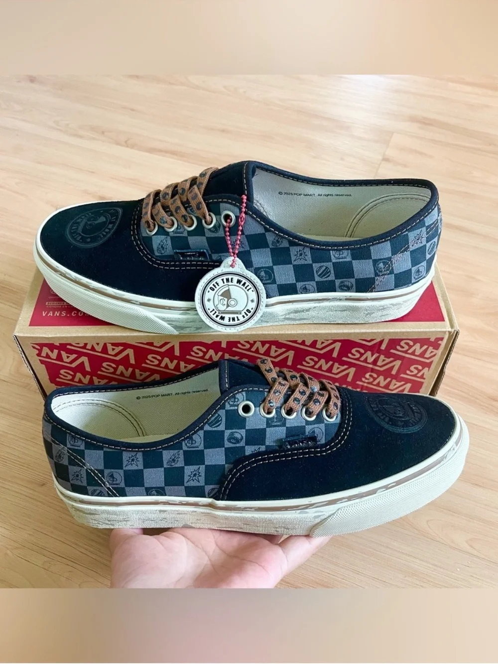 VANS & SPACE MOLLY Authentic Shoe Black Dachshund Brown Women 9.5 US Mens 8.0